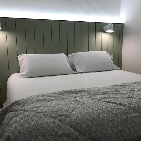 Fabulous And Quiet Apartment+Balcony In Barrio Norte. Your Easy Access To Buenos Aires! Екстер'єр фото